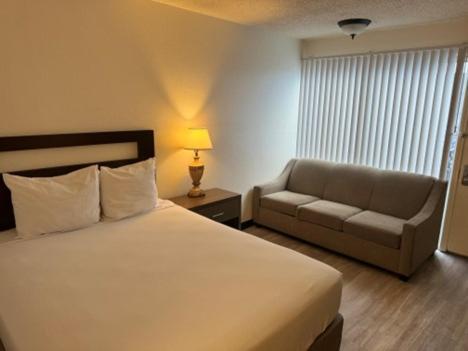 Mc Pacific Inn & Suites Τόρανς Εξωτερικό φωτογραφία
