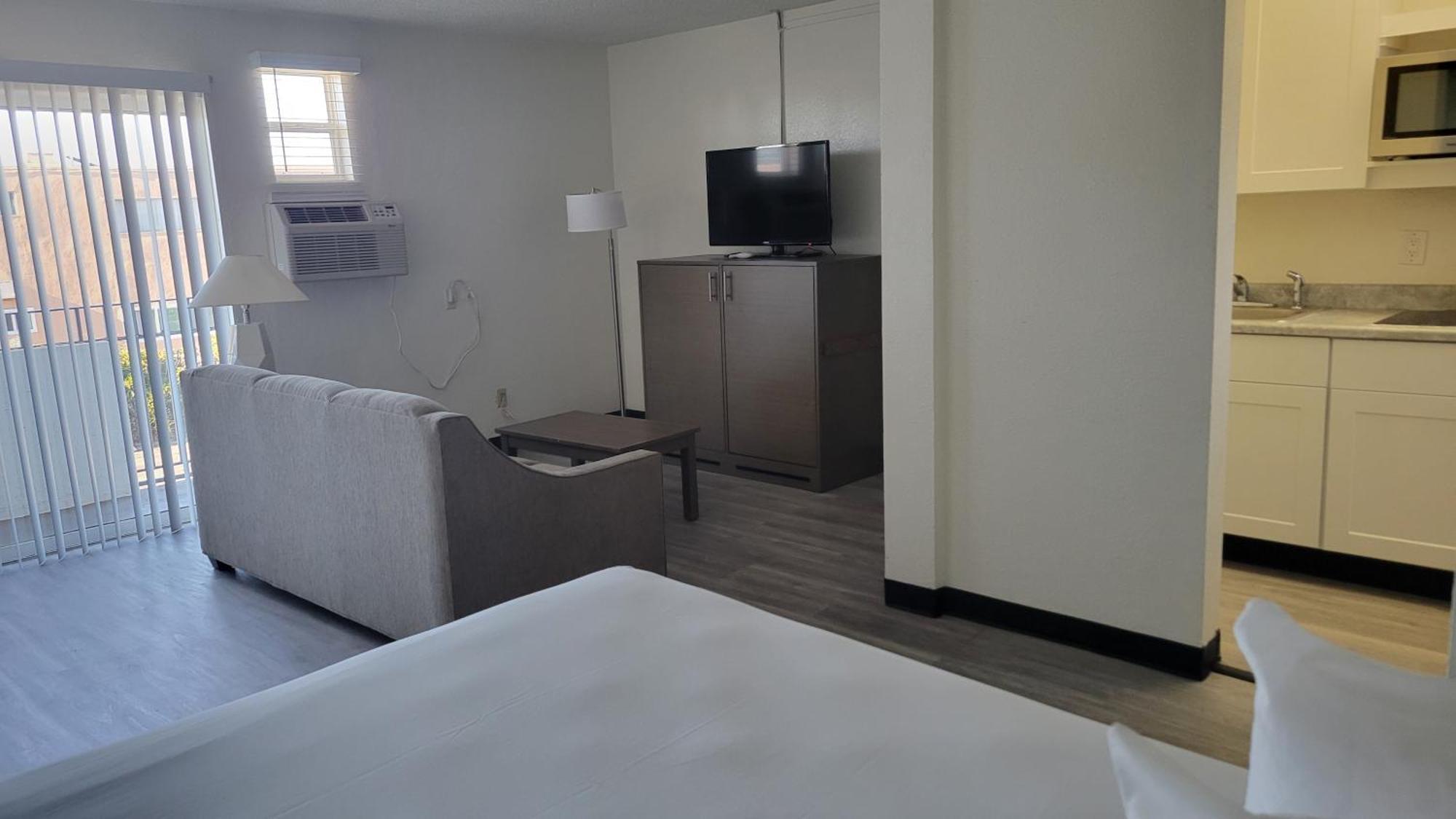 Mc Pacific Inn & Suites Τόρανς Εξωτερικό φωτογραφία